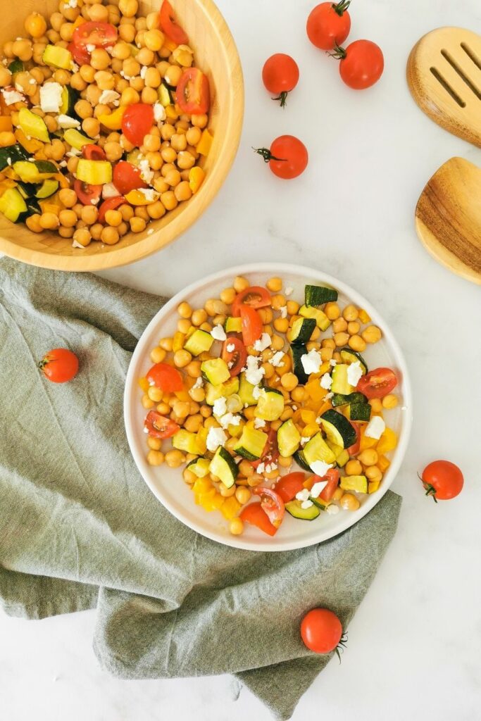 salade de pois chiches aux légumes du soleil