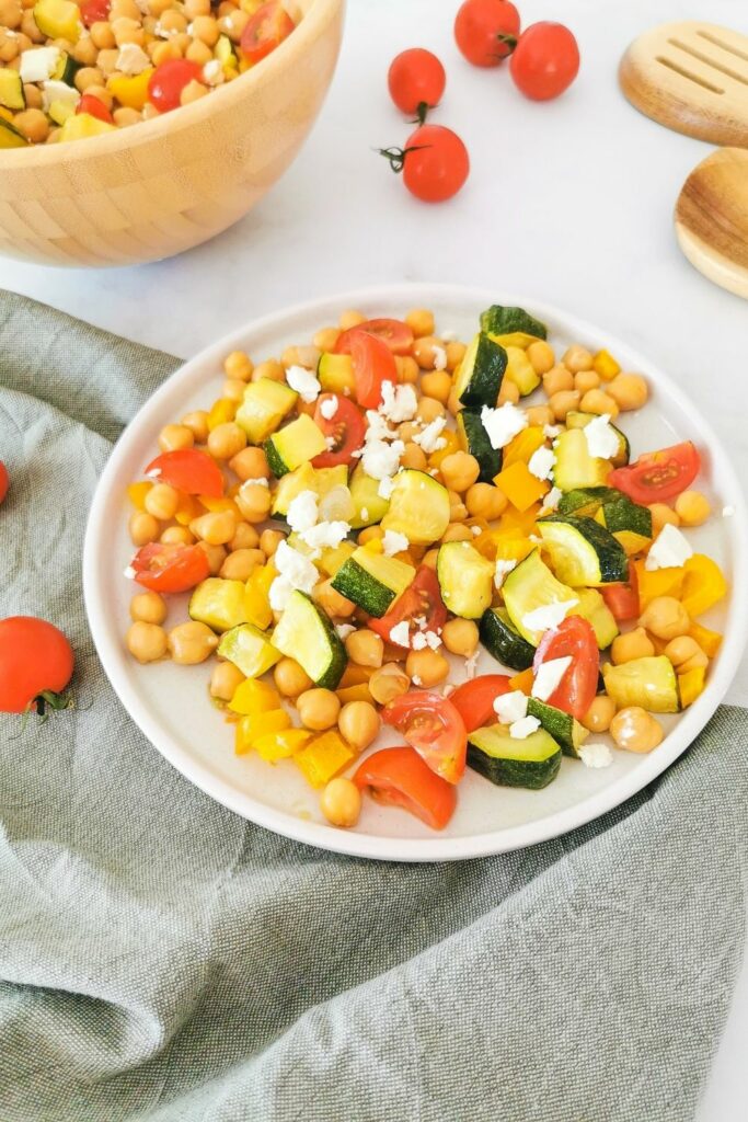 salade de pois chiches aux légumes du soleil